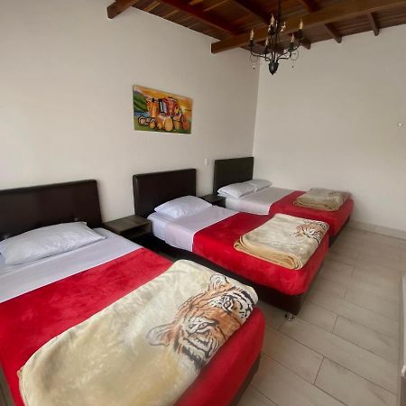 Hotel Mi Casa Del Norte Santa Rosa de Osos Екстериор снимка