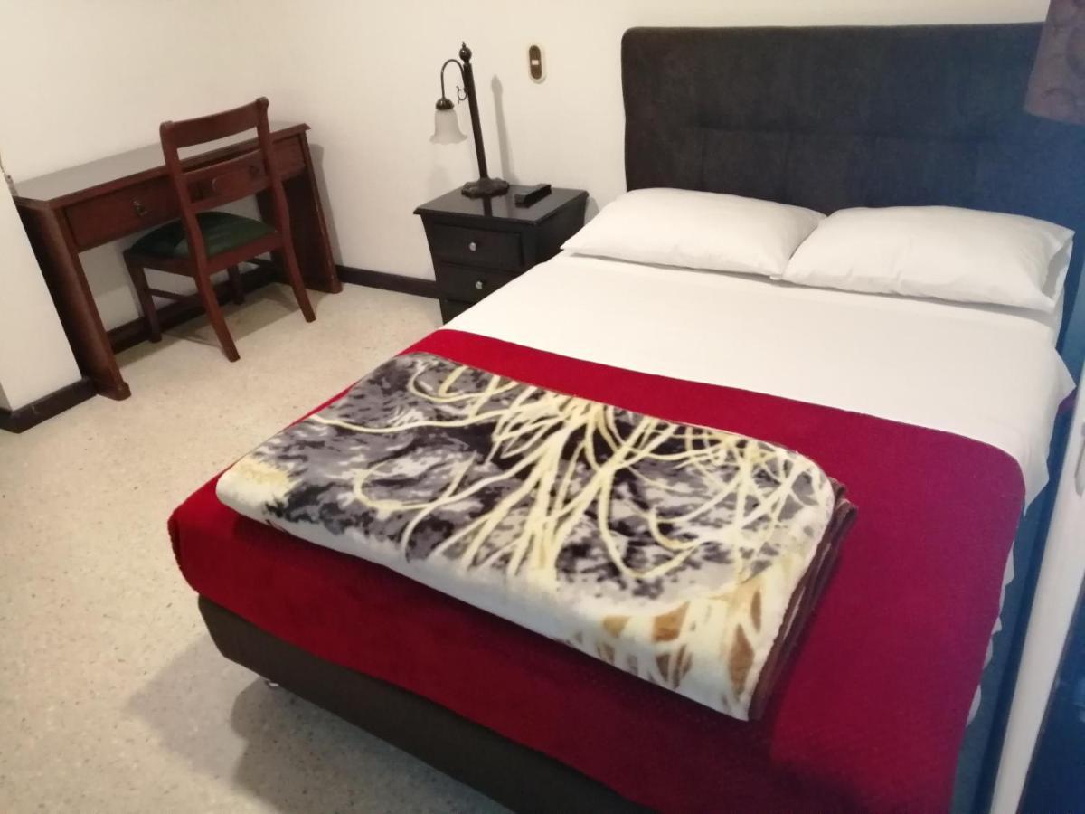Hotel Mi Casa Del Norte Santa Rosa de Osos Екстериор снимка