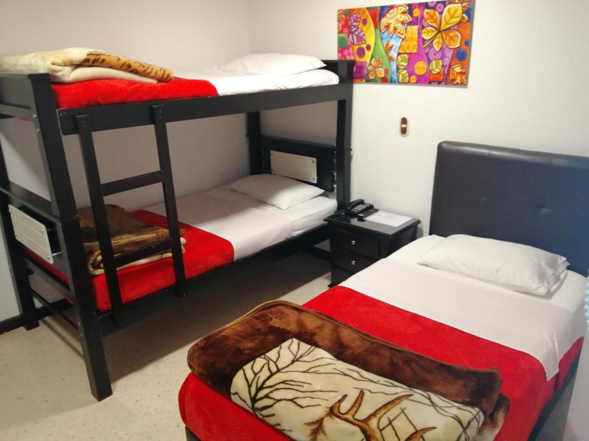 Hotel Mi Casa Del Norte Santa Rosa de Osos Екстериор снимка